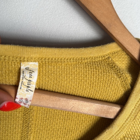 Free People Alpine Cuff Henley Thermal XS - Picture 6 of 11